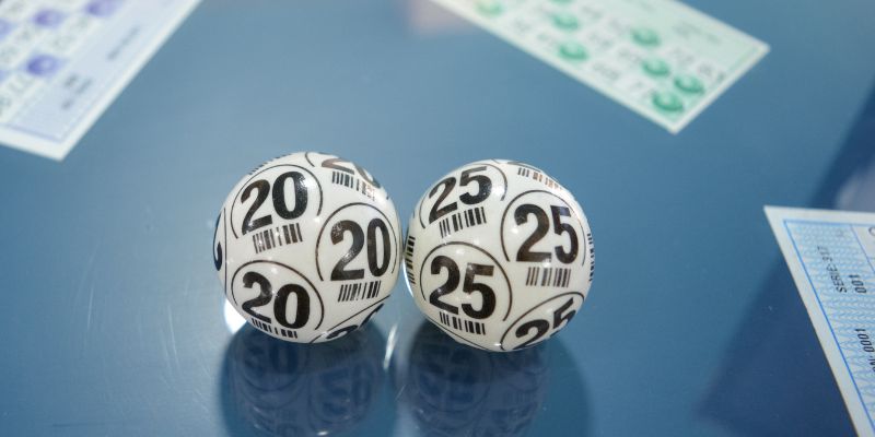 Tổng quan đề kẹp Fun88